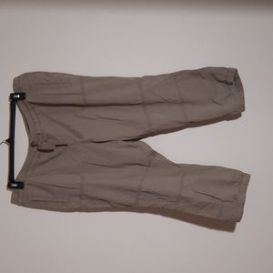 Old navy petal pushers XXL Tan